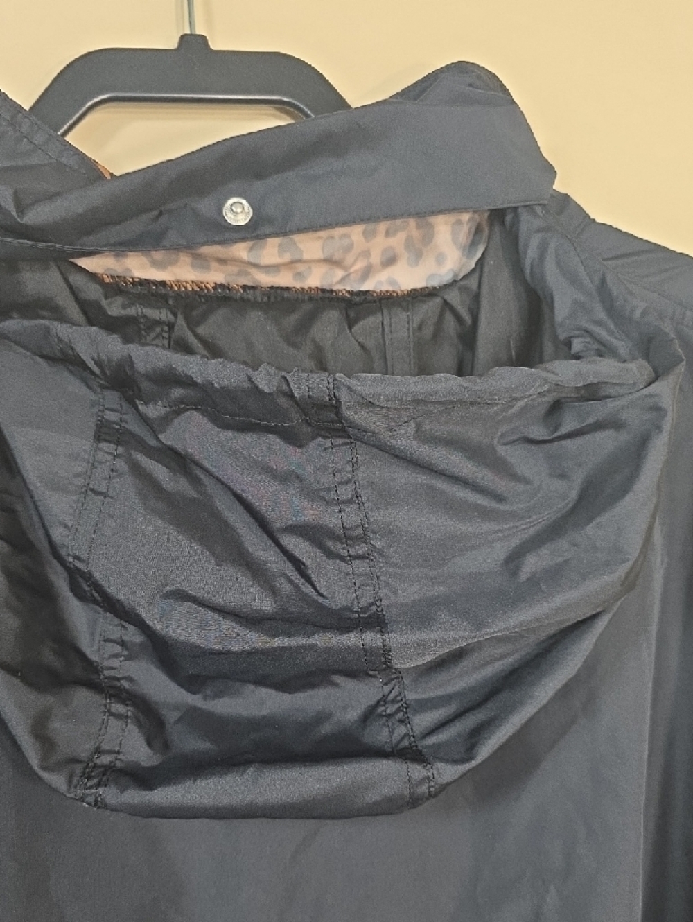 Lauren James Leopard Trim Rain Jacket | Size XL | Pullover Windbreaker With Hood - Picture 7 of 7